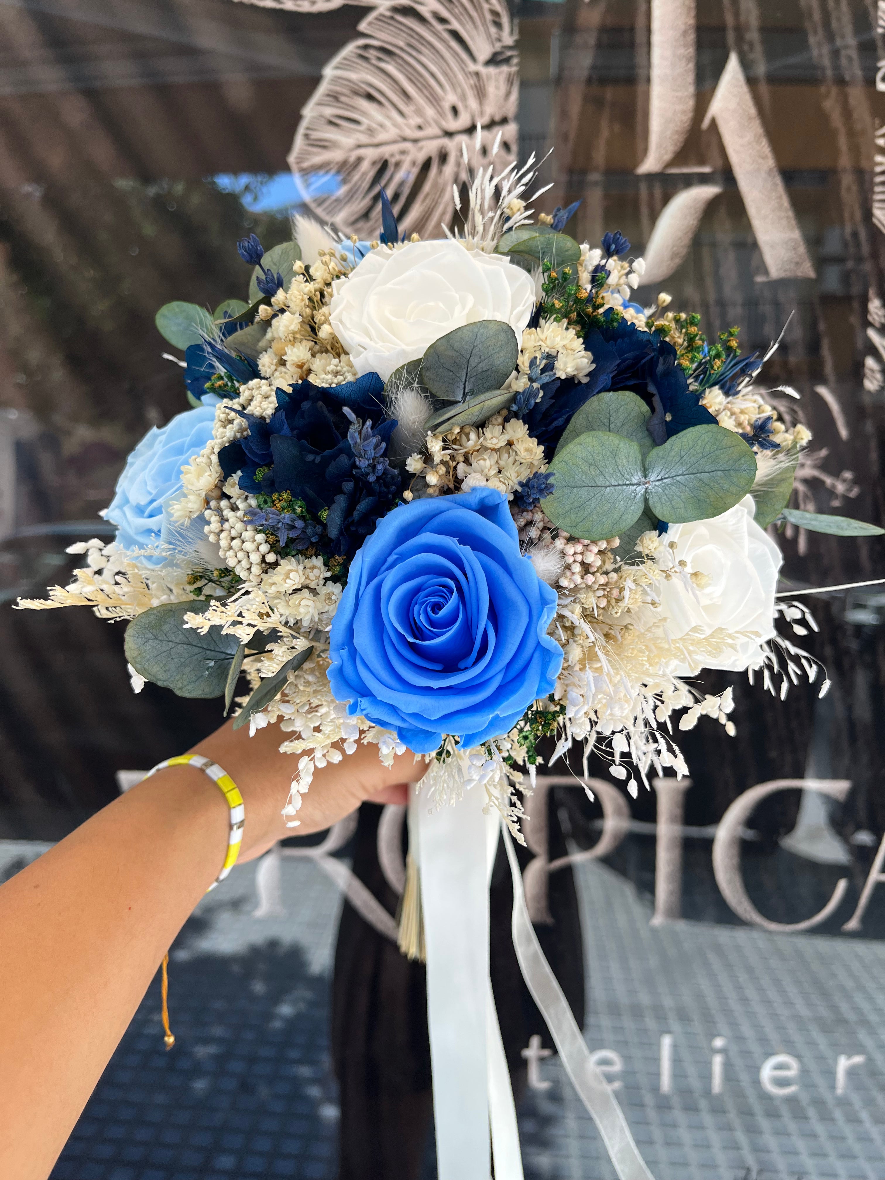 Tropicalia Atelier — Matices de Azul