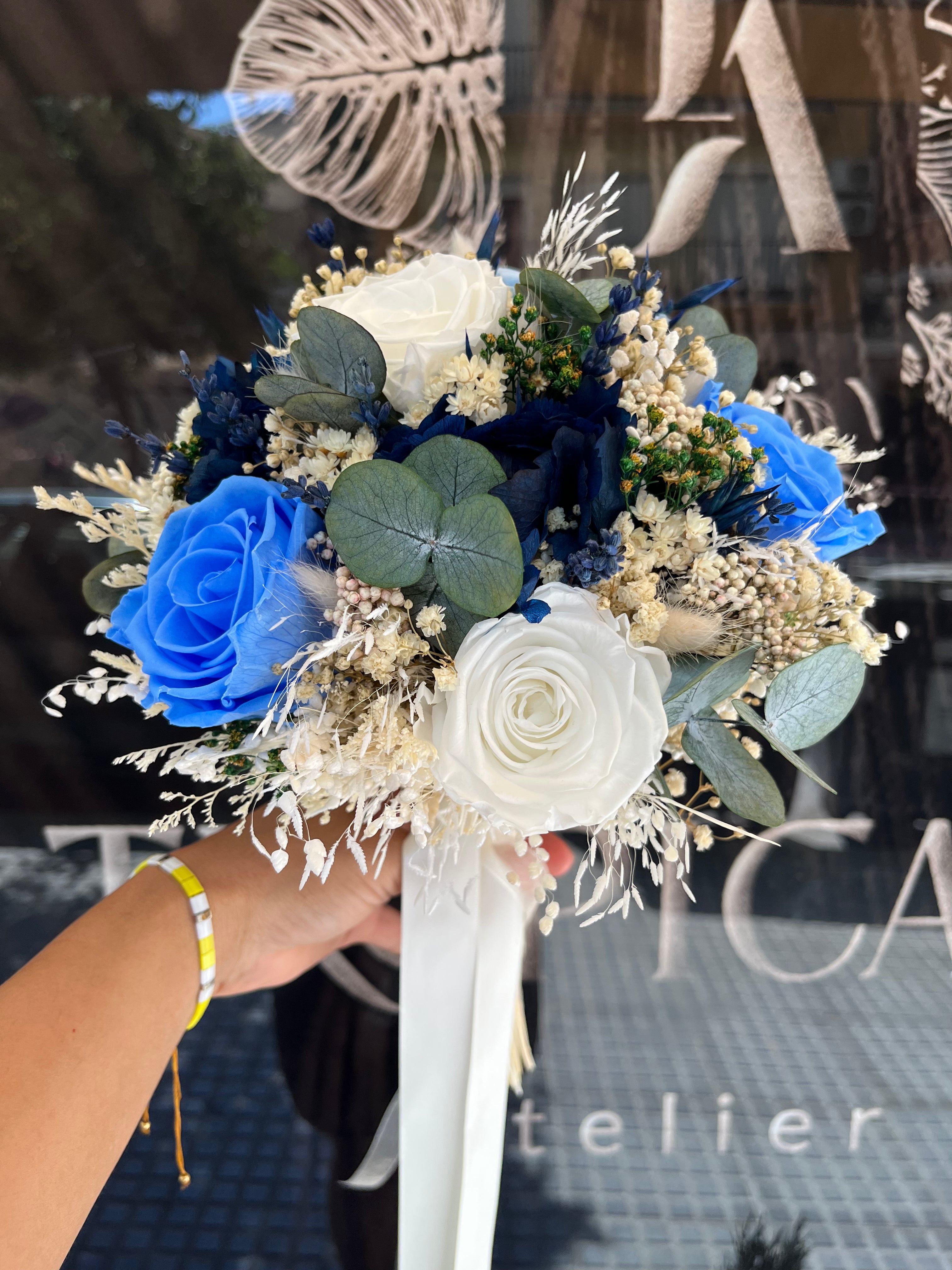 Tropicalia Atelier — Matices de Azul